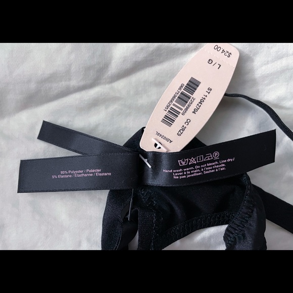 NWT Victoria’s Secret Fashion Show London 2014 Rhinestone Bow Strappy Thong L - Picture 6 of 7